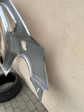 Bentley Bentayga подъемная боковая панель крыла правая