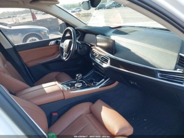 BMW X7 2021 BMW X7 xDrive40i 2021 3.0l 3.0 Benzyna 335KM, zdjęcie 9