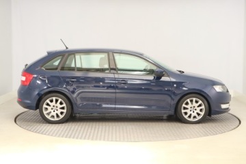 Skoda Rapid II Spaceback 1.6 TDI 105KM 2015 Skoda Rapid Spaceback 1.6 TDI, Salon Polska, zdjęcie 5