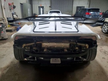 Lamborghini Huracan STO 5.2 V10 640KM 2022 Lamborghini Huracan 2022r., STO, 5.2L, od ubezpieczalni 5.2 Benzyna 639KM, zdjęcie 4