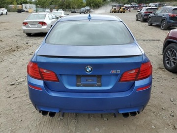 BMW Seria 5 F10-F11 M5 Limuzyna 4.4 V8 560KM 2014 BMW M5 2014 4.4l 4.4 Benzyna 560KM, zdjęcie 2