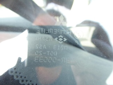 COLT V SKLO (OKNO) KAROSERIE ZADNÍ PRAVÁ HB 3D