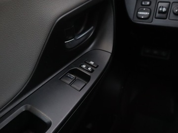 Toyota Yaris III Hatchback 5d Facelifting 2017 1.5 Dual VVT-iE 111KM 2018 Toyota Yaris 1.5 Dual VVT-i, Salon Polska, zdjęcie 16