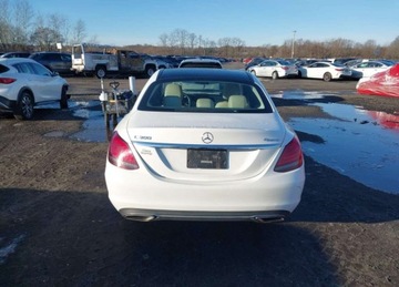 Mercedes Klasa C W205 Kabriolet Facelifting 2.0 300 258KM 2019 Mercedes-Benz Klasa C 2019r., C 300 4matic, 2L, od ubezpieczalni 2.0 259KM, zdjęcie 5