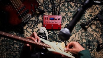 BOSS RC-500 LOOP STATION ЛУПЕР ГИТАРНЫЙ ЭФФЕКТ