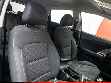 Kia Niro I 2018 Od ręki - 1.6 GDI Hybrid Crossover 141KM 2018, zdjęcie 6