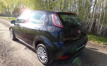 Fiat Punto Punto Evo Hatchback 5d  1.3 Multijet 16v DPF Start&amp;Stop 95KM 2011 Fiat Punto Fiat Punto 1.2 Diesel 95KM, zdjęcie 7