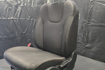 SEDADLO PŘEDNÍ LEVÝ SUBARU IMPREZA HATCHBACK (GR, GH G3) SUBIMPR3 2.0L