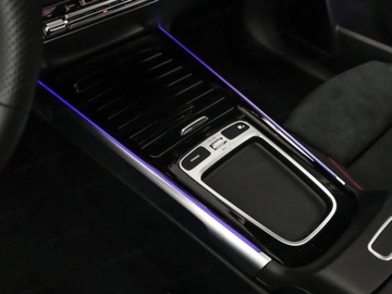 Mercedes GLB SUV Facelifting 2.0 220 190KM 2025 MERCEDES-BENZ GLB 220 4-Matic AMG Line 2.0 (190KM) 2025, zdjęcie 9