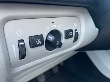 Volvo V40 II Cross Country 2.0 D2 DRIVE-E 120KM 2015 Volvo V40 2.0 D-2 120 KM SUMMUM BEZWYPADKOWY IDEALNY WYPOSAZONY 2.0, zdjęcie 25