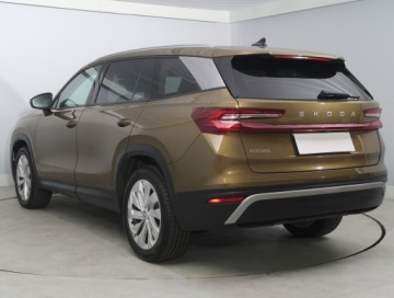 Skoda Kodiaq I SUV Facelifting 1.5 TSI 150KM 2024 Skoda Kodiaq 1.5 TSI m-HEV, Salon Polska, zdjęcie 3