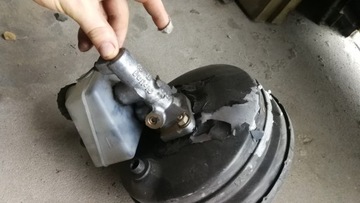 ТОРМОЗНОЙ ЦИЛИНДР СЕРВОСЕРВО MERCEDES W126 R129 SEC