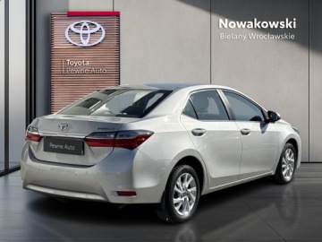 Toyota Corolla XI Sedan Facelifting 1,6 Valvematic 132KM 2018 Toyota Corolla 1.6 Premium MS EU6 Seria E16 (2012-, zdjęcie 1