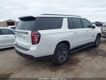 Chevrolet Suburban GMT900 2024 Chevrolet Suburban 4WD Z71 2024 5.3l 5.3 Benzyna 355KM, zdjęcie 2