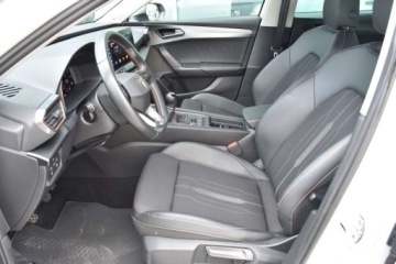 Cupra Leon II Hatchback 1.5 TSI 150KM 2023 Cupra Leon SalonPL 150KM TSI Pakiet ZimowySchowkow BeatsAudio Podgrz.Fotel, zdjęcie 25