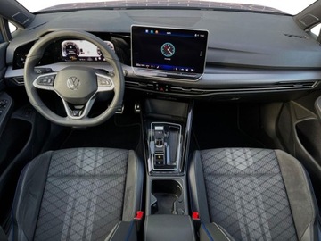 Volkswagen Golf VIII Variant 1.5 eTSI 150KM 2024 Volkswagen Golf 1.5 Benzyna 150KM, zdjęcie 24