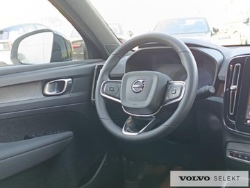 Volvo XC40 Recharge 70kWh 238KM 2023 Volvo XC 40 XC40 Recharge Plus Pakiet Climate Kame, zdjęcie 11