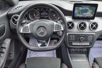 Mercedes CLA C117 Shooting Brake Facelifting 2.0 220 184KM 2017 Mercedes-Benz CLA CLA 220 4-MATIC 184KM Shooting-Brake AMG Panorama Salon, zdjęcie 29