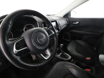Jeep Compass II SUV 2.0 MJD 140KM 2019 Jeep Compass 2.0 M-Jet Automat Limited 4WD Navi, zdjęcie 13