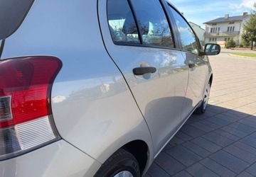 Toyota Yaris II Hatchback 5d 1.33 Dual VVT-i 101KM 2009 Toyota Yaris Toyota Yaris 1.33 Luna 1.3 Benzyna 100KM, zdjęcie 12