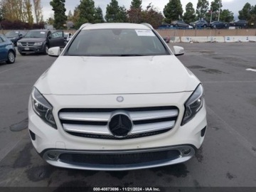 Mercedes GLA I 2017 Mercedes-Benz GLA 2017 Mercedes-Benz GLA GLA 250 4MATIC SUV 2.0 Benzyna, zdjęcie 10