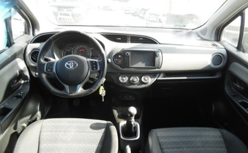 Toyota Yaris III 2016 Toyota Yaris 2016r, 1.3 Benzyna LPG, Uszkodzona. Poobijana. Jezdzi. 1.3, zdjęcie 5