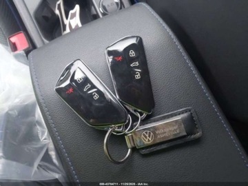 Volkswagen Golf VIII R 2.0 TSI 320KM 2023 Volkswagen Golf 2.0 319 KM, 4x4, DSG, VC, drobna szkoda, od ubezpieczalni, zdjęcie 14