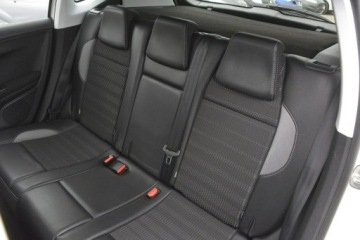 Peugeot 2008 I SUV Facelifting 1.6 BlueHDi 99KM 2016 Peugeot 2008 1.6HDI panorama nawi Car Play doinwes, zdjęcie 30