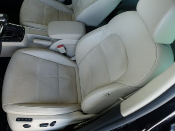 Skoda Superb II Kombi 3.6 FSI 4x4 260KM 2010 Škoda Superb Skoda Superb 3.6, zdjęcie 14