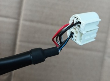ЗЕРКАЛО ЛЕВОЕ TOYOTA YARIS 4 IV 6 PIN