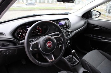 Fiat Tipo II Sedan Facelifting 1.4 Fire 95KM 2021 FIAT Tipo Salon PL ||, zdjęcie 8