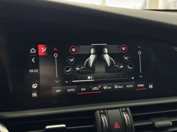 Alfa Romeo Giulia II Sedan Facelifting 2.0 Turbo 200KM 2022 Alfa Romeo Giulia Sprint Kamera cofania Android Auto Nawigacja Salon P, zdjęcie 27