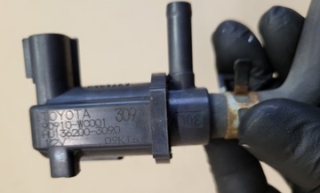 ШЛАНГ ВАКУУМНОГО КЛАПАНА TOYOTA 90910-WC001 HU136200-3090 OE EU
