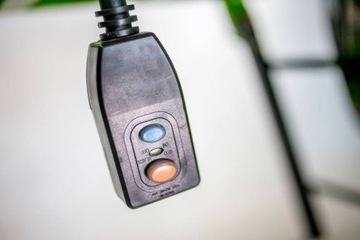 МОЛНИЯ ZI-STM350C КАМНЕРЕЗ + ДИСКИ