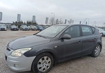 Hyundai i30 I Hatchback 1.6 CRDi 90KM 2007