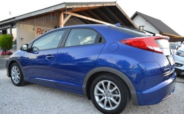 Honda Civic IX Hatchback 5d 1.4 i-VTEC 100KM 2012 Honda Civic Bezwypadkowe - Niski przebieg - bez korozji - OPLACONY 1.3, zdjęcie 15