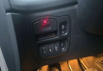 Renault Espace IV Van 2.0 i 16V Turbo 170KM 2007 Renault Espace Renault Espace 2.0 Dynamique 2.0 BenzynaLPG 170KM, zdjęcie 26