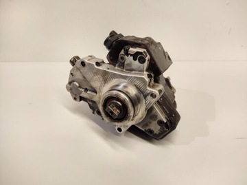 S W220 4,0 CDI ČERPADLO VSTŘIKOVAČE A6280700101 100%