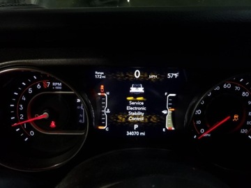 Jeep Gladiator 2022 Jeep Gladiator 2022r., Mojave 3.6 Benzyna 285KM, zdjęcie 8