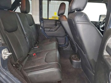 Jeep Wrangler III Unlimited Facelifting 3.6 V6 286KM 2017 Jeep Wrangler SAHARA, V6, od ubezpieczalni 3.6 Benzyna 285KM, zdjęcie 6