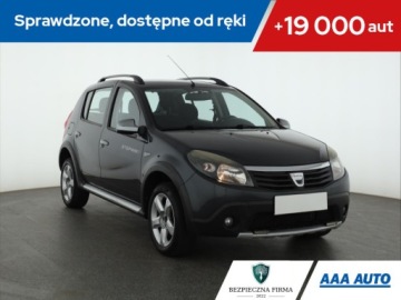 Dacia Sandero I Hatchback 5d 1.6 MPI 84KM 2011
