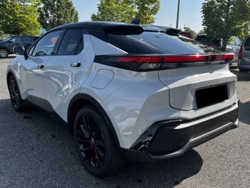 Toyota C-HR II SUV 1.8 Hybrid 140KM 2025 Od ręki - GR Sport 1.8 Hybrid Dynamic Force 140KM | Podgrzewane fotele!, zdjęcie 2