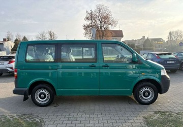 Volkswagen Caravelle T5 T5 Multivan 2.5 TDI 130KM 2005 Volkswagen Transporter Volkswagen Transporter L2H1 2.5 Diesel 130KM, zdjęcie 3