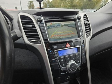 Hyundai i30 II Hatchback 5d 1.6 GDI 135KM 2015 Hyundai i30 1,6 benzyna 135KM nawigacja kamera, zdjęcie 12