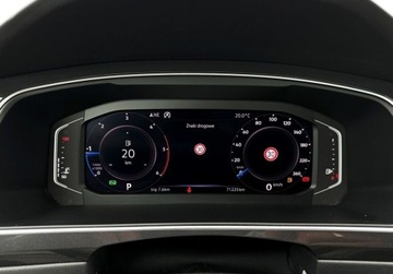 Volkswagen Tiguan II SUV 2.0 TDI 150KM 2019 Volkswagen Tiguan OFERTA BLACK WEEK 2.0 TDI 150KM Comfortline DSG Salon P, zdjęcie 8