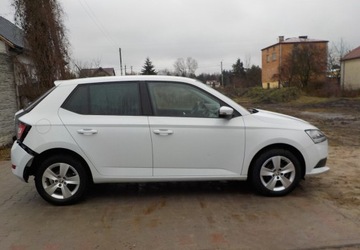 Skoda Fabia III Hatchback Facelifting 1.0 MPI 75KM 2019 Skoda Fabia Okazja Benzyna 75KM, zdjęcie 16