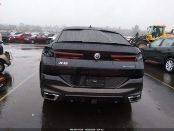 BMW X6 G06 2023 BMW X6 xDrive40i 2023 3.0 Benzyna 335KM, zdjęcie 4