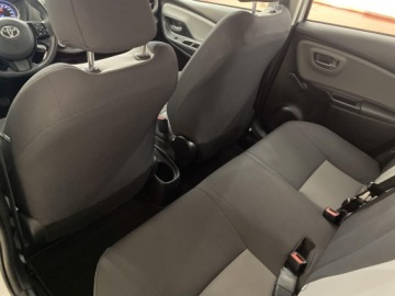 Toyota Yaris III Hatchback 5d Facelifting 2017 1.5 Dual VVT-iE 111KM 2017 Toyota Yaris 1,5-Dual-VVT-iE III (2011-2019) Toyot, zdjęcie 10