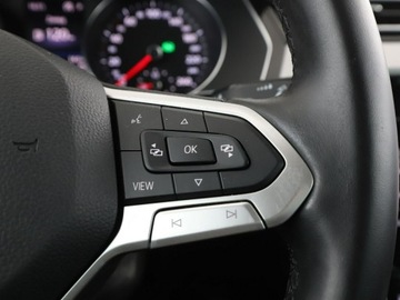 Volkswagen Passat B8 Variant Facelifting 2.0 TDI SCR 150KM 2020 Volkswagen Passat DSG full LED navi klima auto (3, zdjęcie 32
