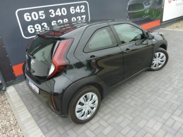 Toyota Aygo X 1.1 VVT-i 72KM 2022 Toyota Aygo X 1.0 Benzyna, zdjęcie 7